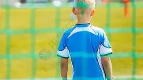 “33岁迪丽热巴被曝生病，原创女神提醒年轻女星健康可贵”